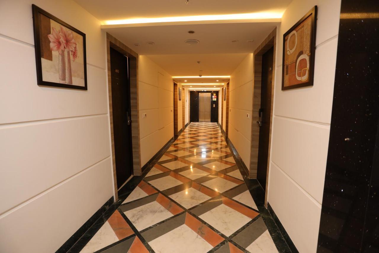 Click Collection Jaipur, Sindhi Camp Hotel Exterior photo