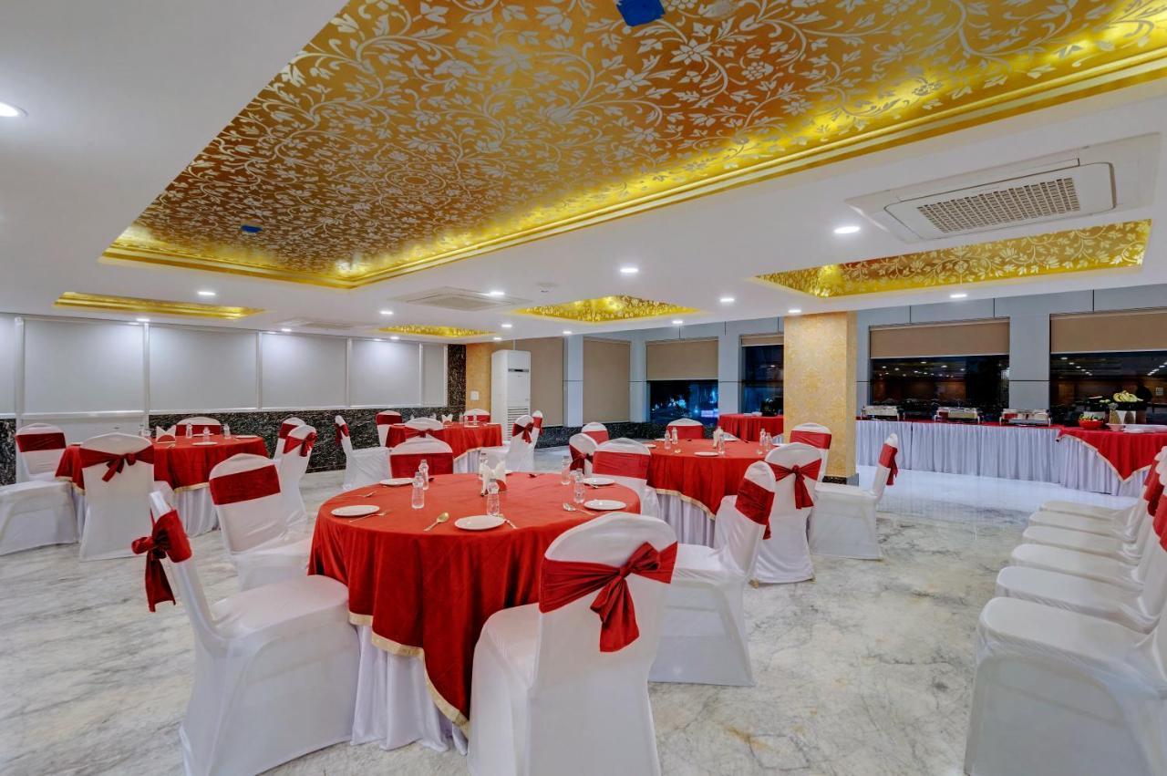 Click Collection Jaipur, Sindhi Camp Hotel Exterior photo