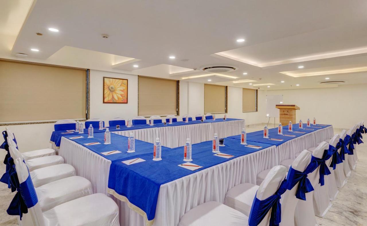 Click Collection Jaipur, Sindhi Camp Hotel Exterior photo
